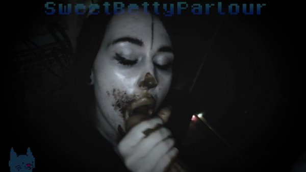 SweetBetttyParlour - UNDEGROUND SCAT - Part 1-2