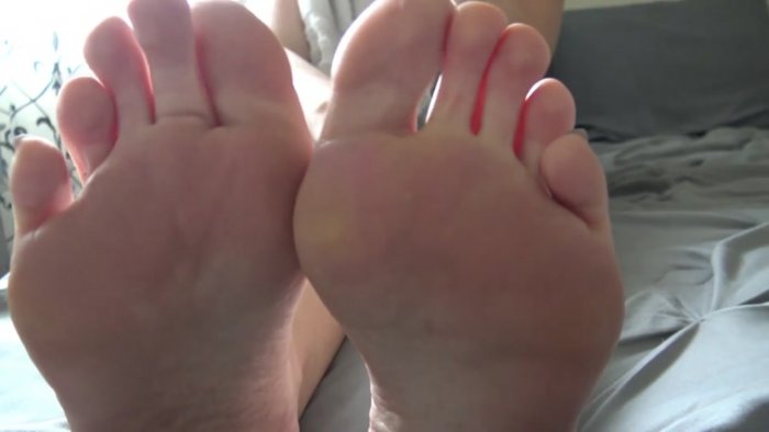 Jordyn’s Foot Worship - Just Back From The Gym