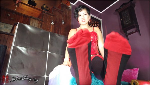 Mistress Lucy Khan - Beta Bitch Stocking Feet JOI humiliation - Feet JOI