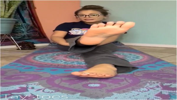 Taystoes - Yoga Teacher Smelly Socks JOI Punishment