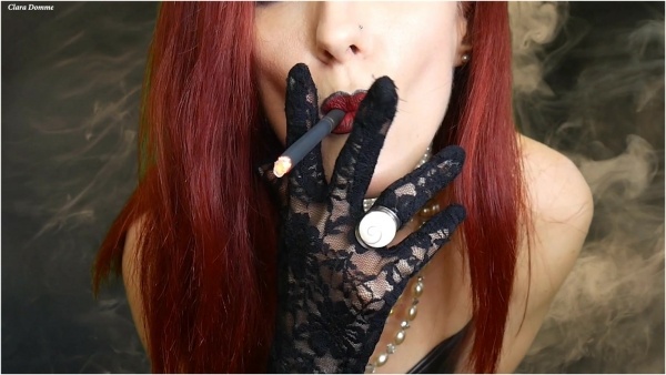 Clara Domme - Addiction turned into obsession