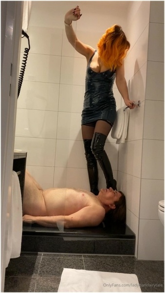 Lady Dark Fairy -  Pouring Champagne And Boots Cleaning - High Heels