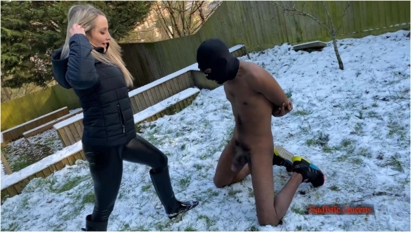 Sadistic Queens - Miss Courtney - Busted In A Winter Wonderland