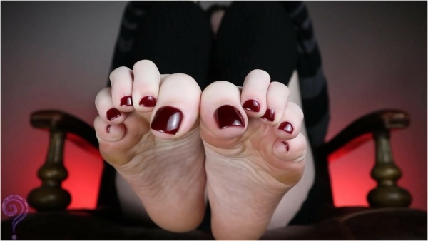 The Goddess Clue - Red Pedi Perfection