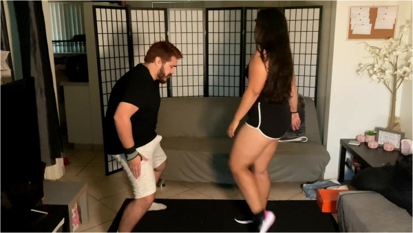 BeastsCage - Nadias New Shoes Ballbusting