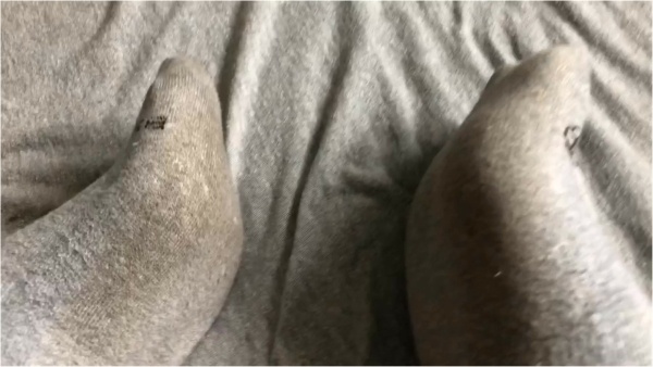 Kiara Skye - Foot Goddess Dirty Sock Humiliation JOI