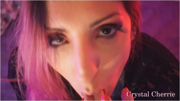 Crystal Cherrie - Mouth and Lips Fetish POV