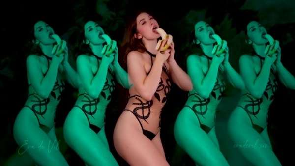 Eva De Vil - Forbidden Fruit