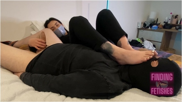 Finding New Fetishes - Cum to Stinky Toes