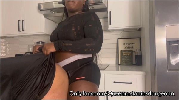 Queen Melanins Clips - Pegging Punishment makes him Scream