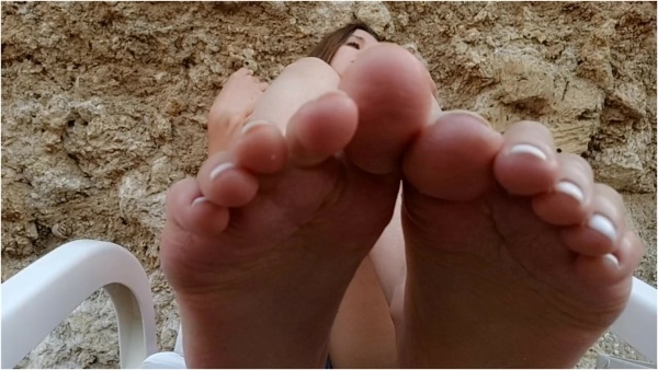 Margolisa - Beach Foot Tease