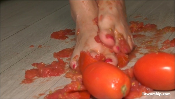 TAWorship - Ambers Tomato Food Foot Fetish