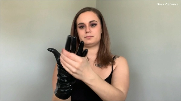 Nina Crowne - How to Put on Latex Opera Gloves