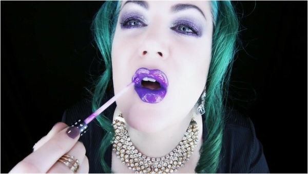 Goddess Zenova - Purple Lipstick