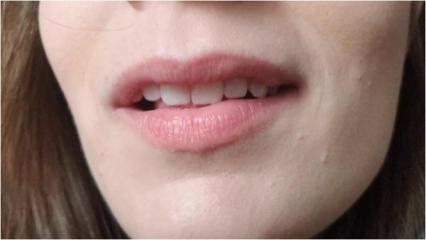 Nina Crowne -  Close Up Mouth Cum