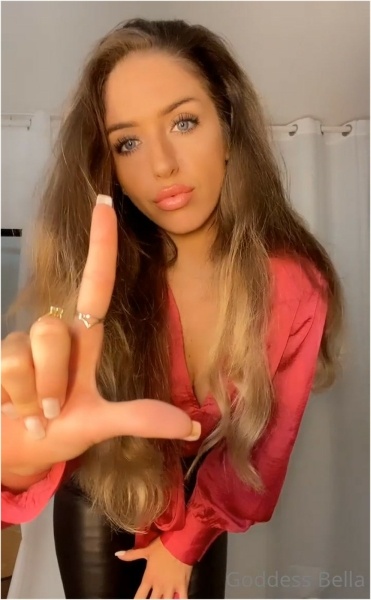 Goddess Bella - Goon For My Middle Finger Jerk Addict