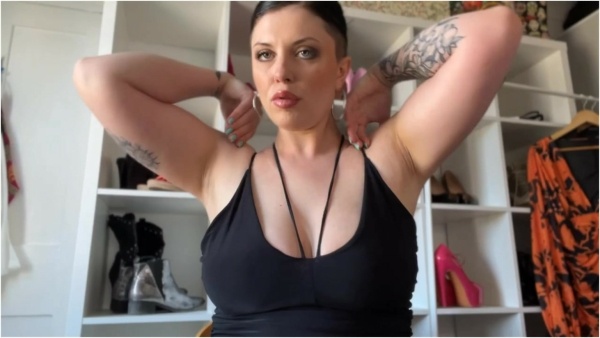 Miss Betsy - Sweat and Armpit Worship