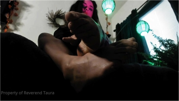 Goddess Taura - Sole Covet