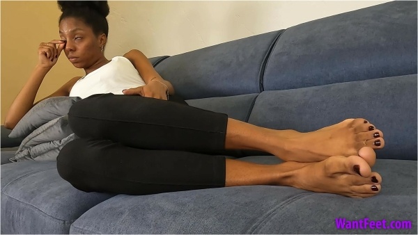 Feet Paradise - Eileen Toe Wiggling - Ebony Goddess 4K