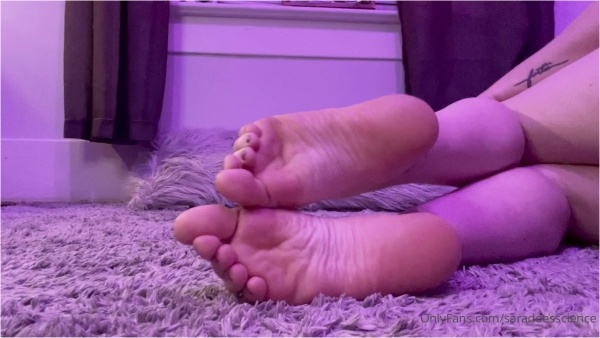 Saradoesscience - My Toes Will Decide If You Will Cum Tonight