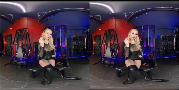 The English Mansion - Mistress Lilse - Be My Smoke Slave - VR