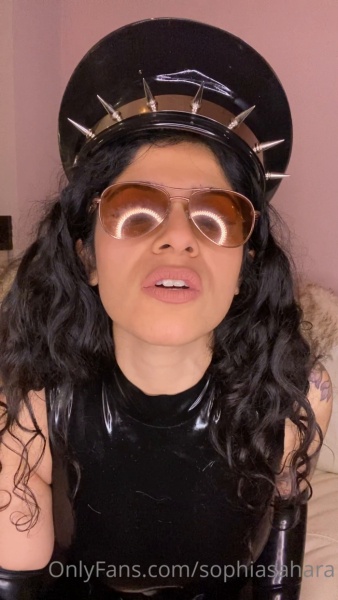 Mistress Sophia Sahara - Good  morning  boys 41    I  know  you re  rock  hard