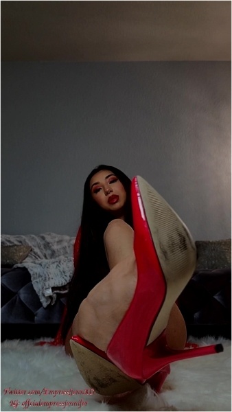 Empress Jennifer - Ass and Feet in you FACE