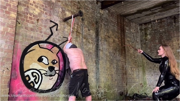 Mistress Scarlett Morgan - 100 Lashes For The Loser