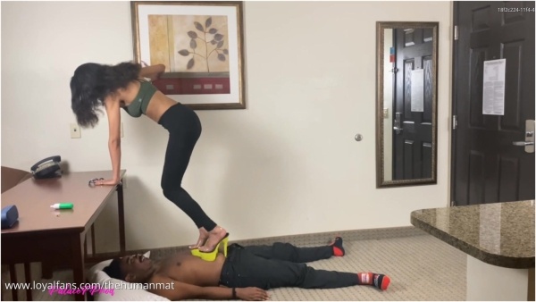 TheHumanMat - Extreme Ebony Heel Trampling 2