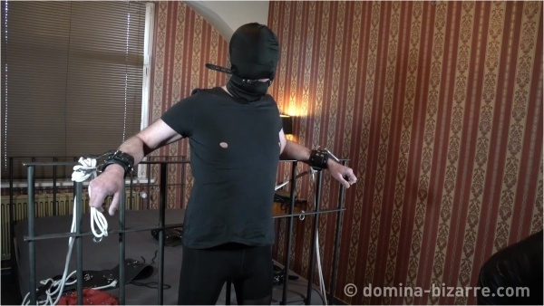 Domina Bizarre - Lady Mercedes - The Grateful Servant Part 2