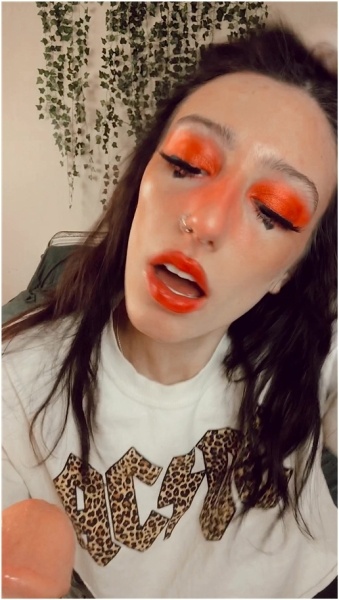 Elle Marz - POV me sucking your dick Til you cum