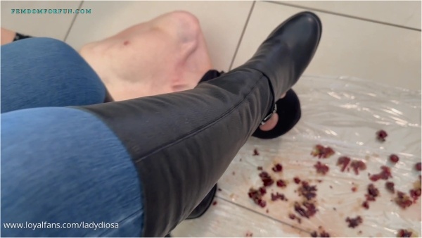 Lady Diosa - Your Crushed Breakfast