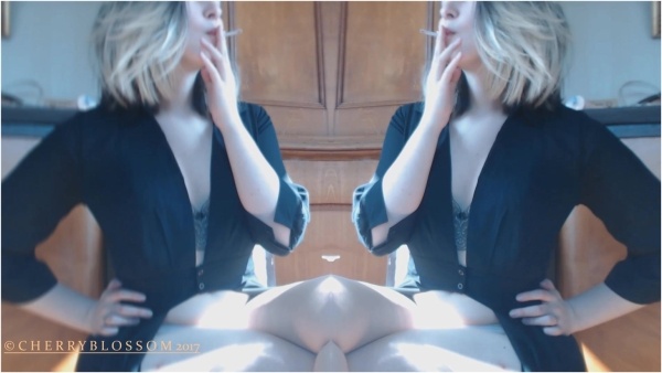 MisstressLiliya - Smoking Missy