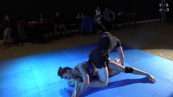 Fight Pulse -  Viktoria and Ryan - Competitive Pins and Submissions