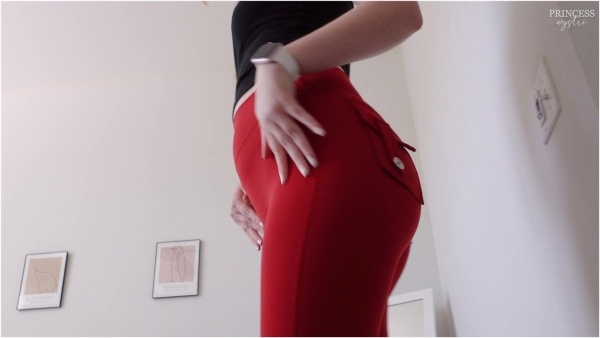 Princess Wystri - Yoga Pants Try On