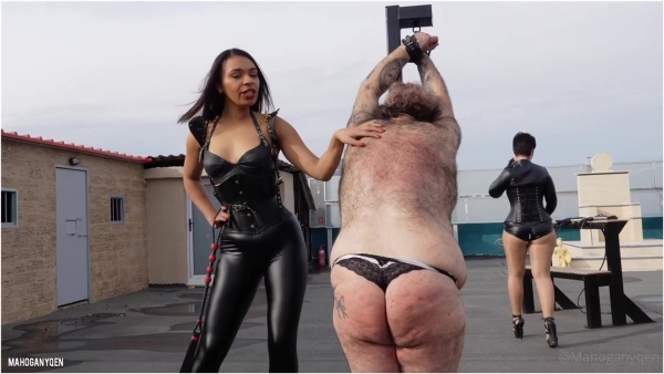 MahoganyQen and Alexandra Balance - Double Hard Whipping in Leather