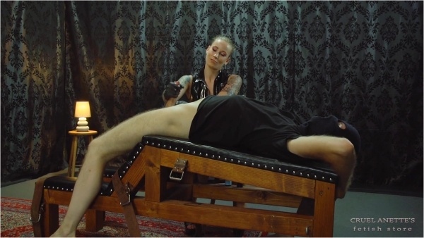 Cruel Anettes Fetish World - Distressingly Sweet
