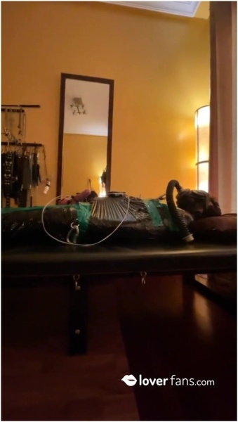 Domina Sara - Breath Control 2