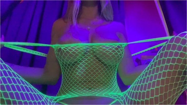 Crystal Knight - Wild Ride - Mesmerize - Topless