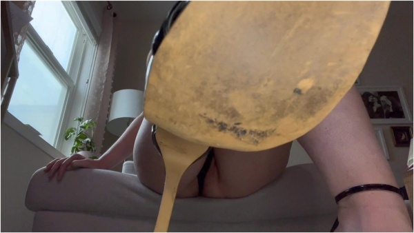 Nicolette Bloom - You're my slave now part 1