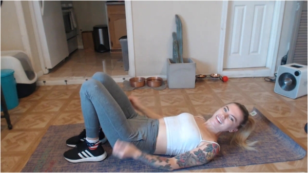 MissIvyDoll - Live Workout and Tease