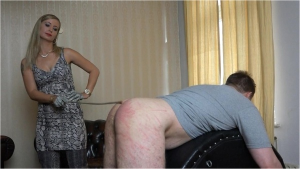 FemdomFoto - German Goddess Cassandra - Janitors Initiation Punishment (German)