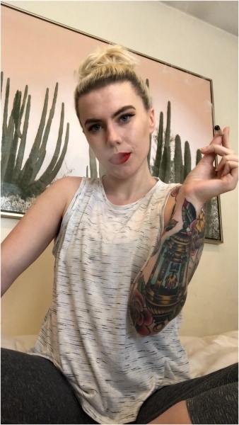 MissIvyDoll - Smoking Domination with Big Red Lips