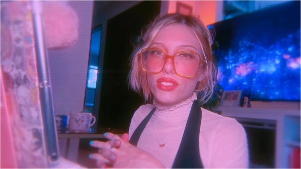 Elle Marz - Rude giant receptionist steals tiny from work ASMR