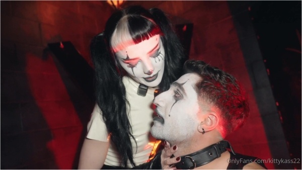 Mistress Kassy - Some Fun With My Pet