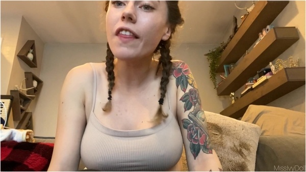 MissIvyDoll - Giantess Vore Fantasy