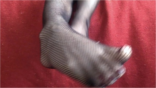 Selina O Hair - Do You Like Having My Feet In Your Face