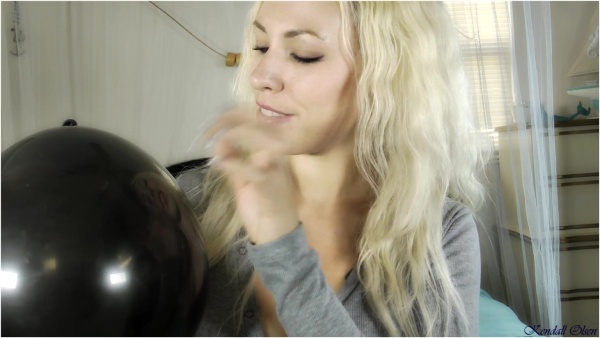 Kendall Olsen - Balloon Nail Tapping