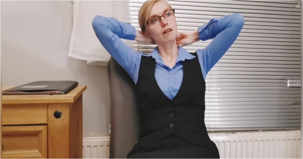 Lexi Snow - Secretary interview Nylon Tease