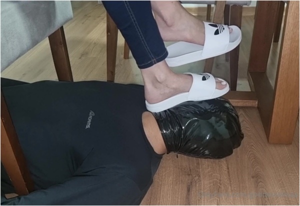 Goddess Elisa - You Would Love To Be My Footrest While I Do My Things, Wouldn’t You?